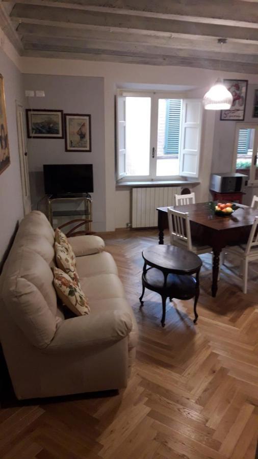 Serenella Apartment Lucca Buitenkant foto